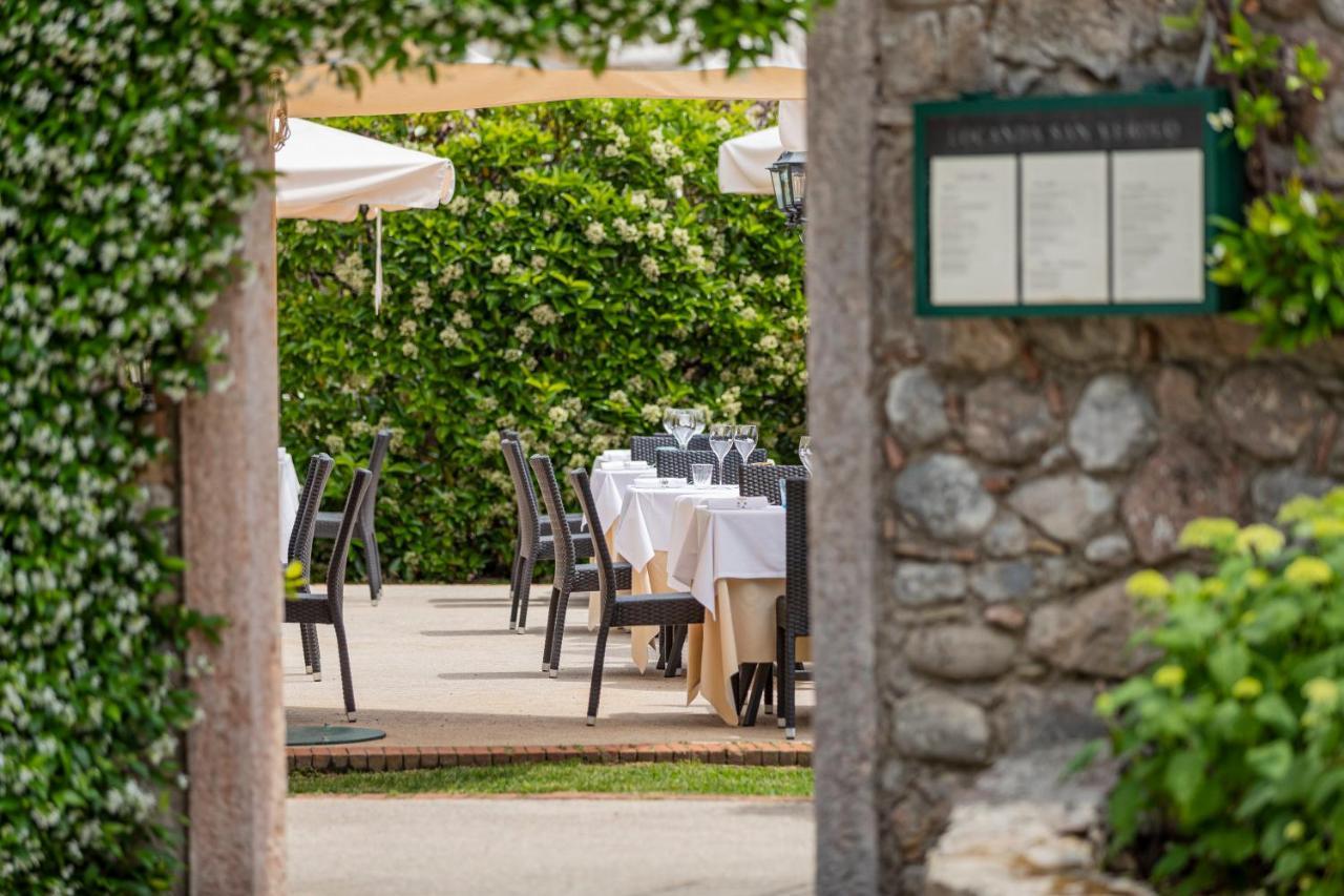 Resort Locanda San Verolo Boutique Hotel Костермано Екстериор снимка