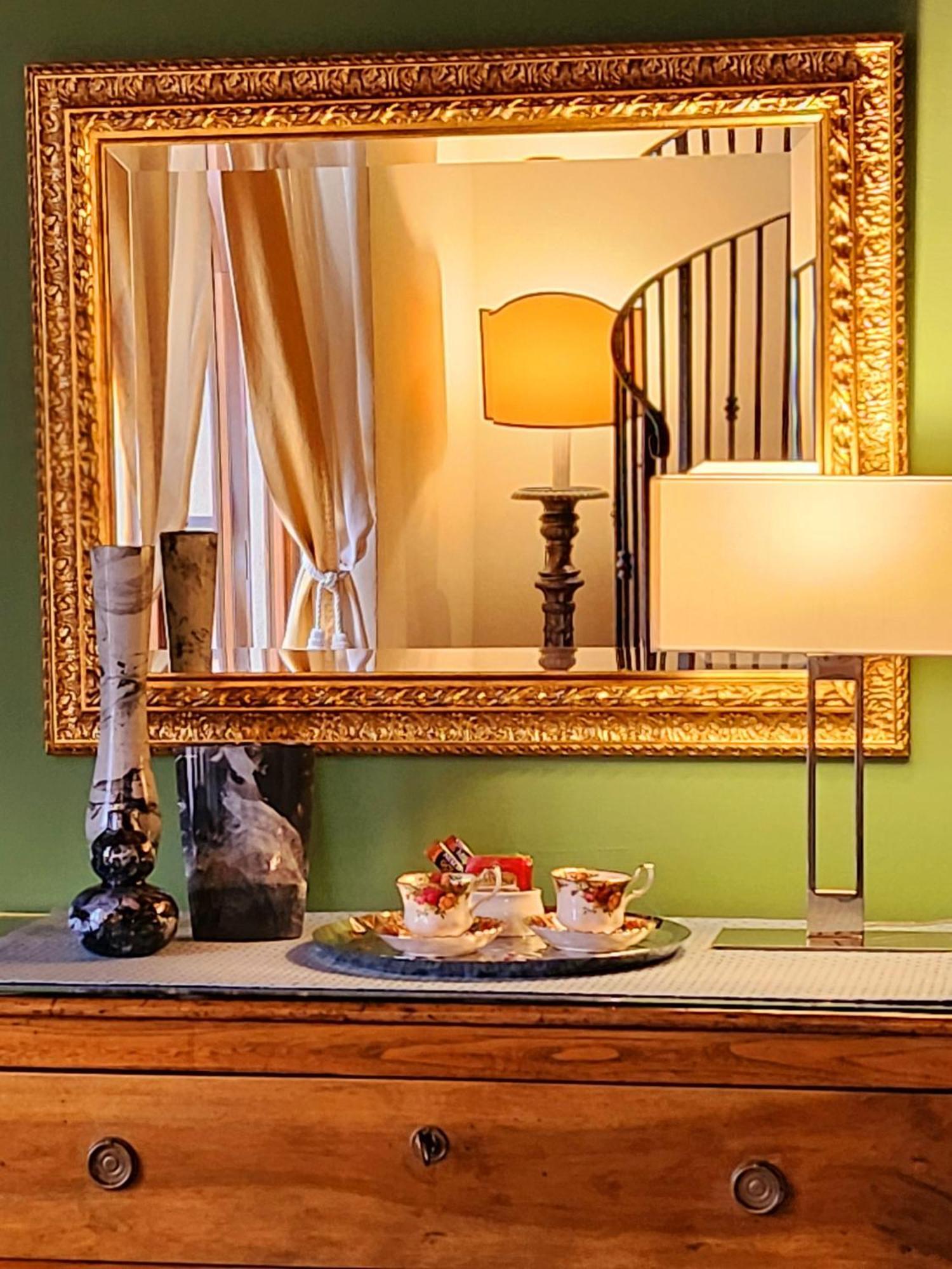 Resort Locanda San Verolo Boutique Hotel Костермано Екстериор снимка